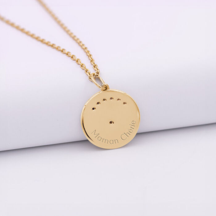 Pendentif personnalisé médaille Lune zircons crépuscule gravée plaqué or 16 mm