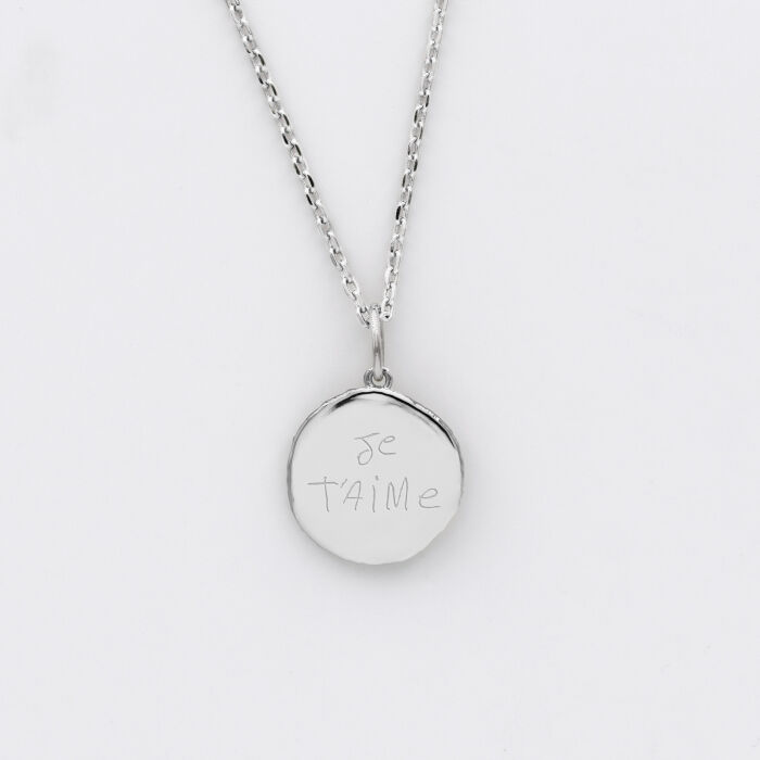 Pendentif personnalisé médaille gravée argent rose des vents texturée 14 mm