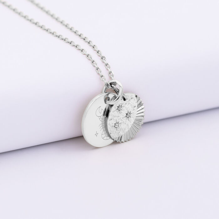 Pendentif personnalisé médaille gravée argent 15 mm et breloque Lune trio zircons 14 mm - illustration