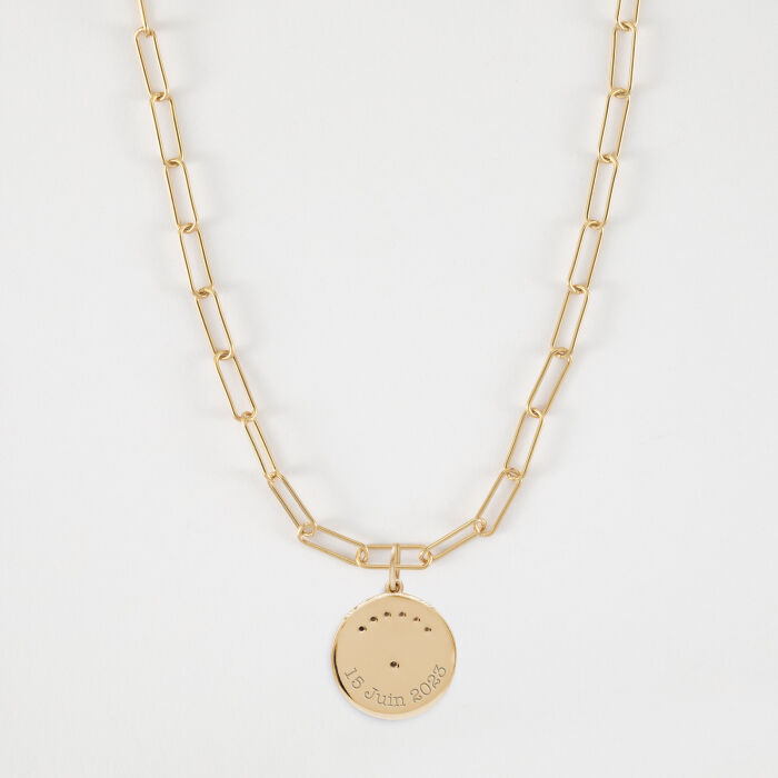 Personalised Gold-Plated Small Links Chain Necklace with Twilight Moon Zircons Engraved Disc Pendant 16 mm