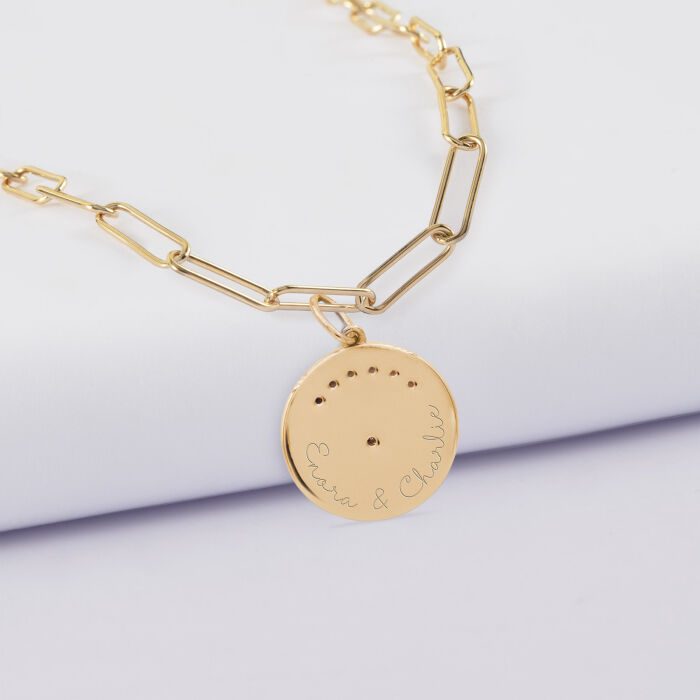 Personalised Gold-Plated Small Links Chain Necklace with Twilight Moon Zircons Engraved Disc Pendant 16 mm
