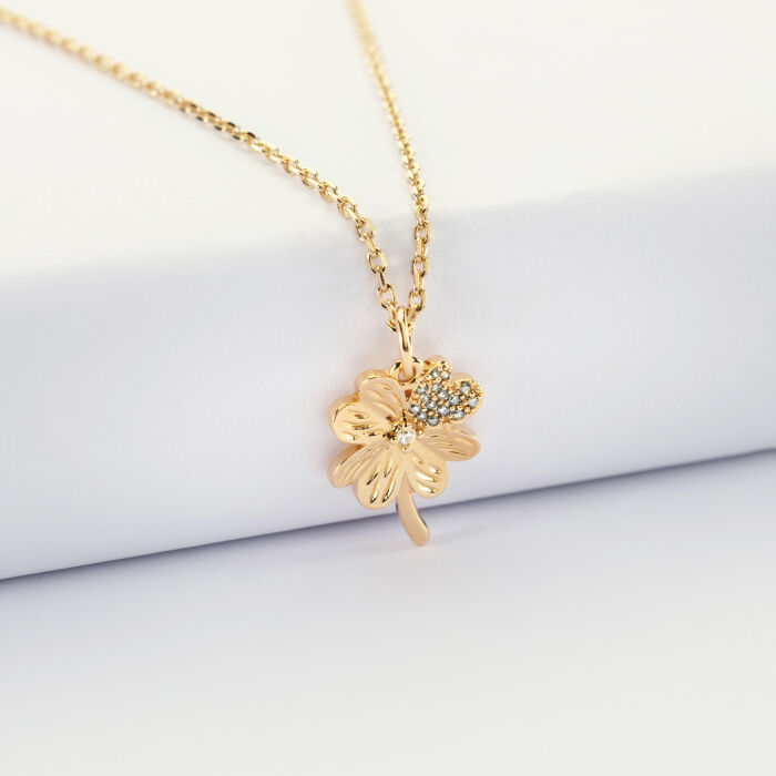 Pendentif plaqué or trèfle scintillant 15 mm