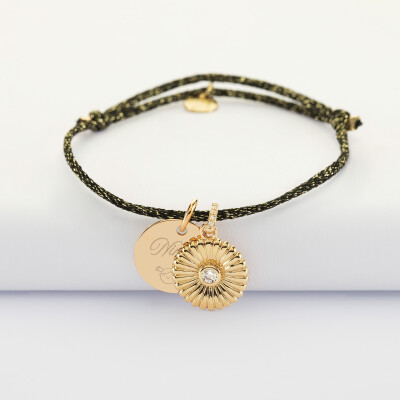 Bracelet enfant personnalisé cordon pailleté médaille gravée plaqué or 15 mm et breloque marguerite scintillante 14 mm - texte + picto
