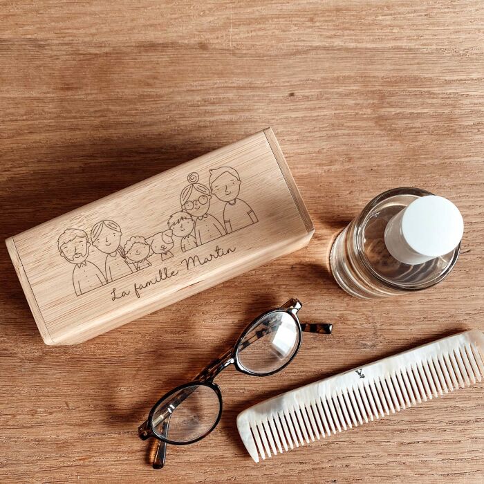 Boîte à lunettes personnalisée bois gravé - édition spéciale "Famille"