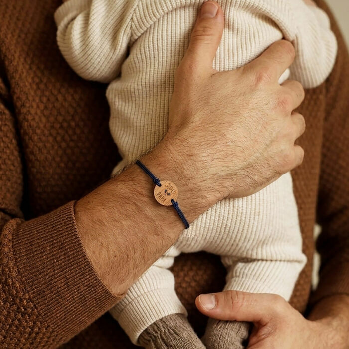 Bracelet homme médaille gravée bois ronde 21 mm - Edition spéciale "Super Papa"