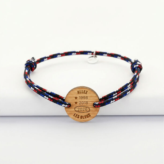 Bracelet homme personnalisé cordage marin tricolore simple médaille gravée bois ronde 2 trous 21 mm - Edition spéciale Coupe du Monde - Illustration Allez les Bleus