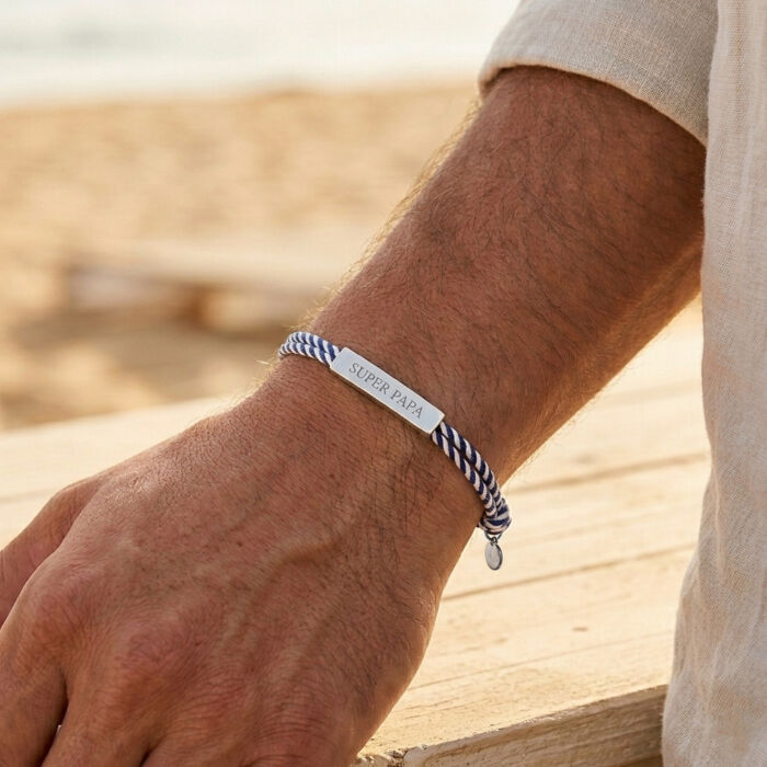 Bracelet homme personnalisé cordon tressé double médaille gravée acier cube rectangulaire 25x5x5 mm
