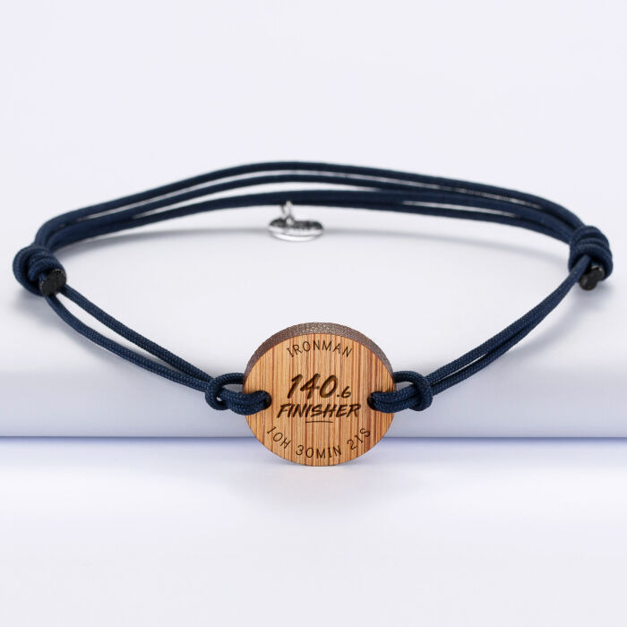 Bracelet homme personnalisé médaille gravée bois ronde 21 mm - Edition spéciale "Finisher running et triathlon"