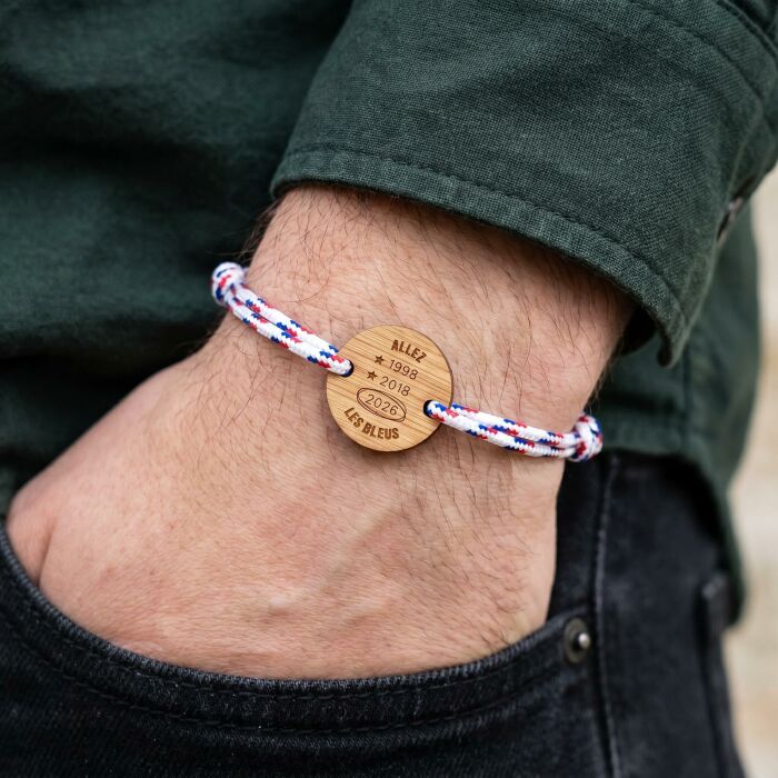 Bracelet homme cordage marin tricolore simple médaille gravée bois ronde 2 trous 21 mm - Edition spéciale Allez les bleus - bijou porté