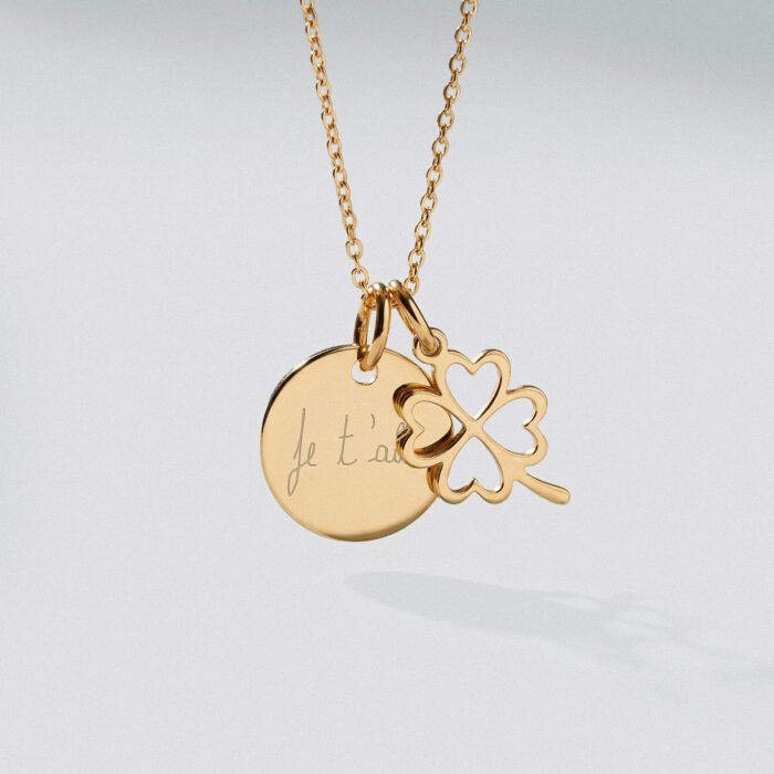 Pendentif enfant personnalisé médaille gravée plaqué or 15 mm et breloque trèfle ajouré 15 mm - écrit