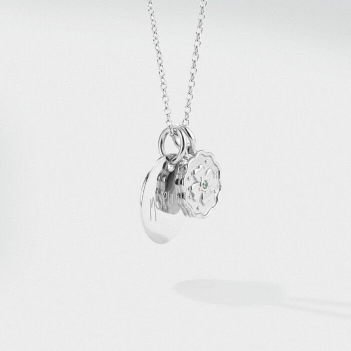 Pendentif enfant personnalisé médaille gravée argent 15 mm et breloque trèfle mini zircon vert 10 mm - écrit
