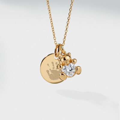 Pendentif personnalisé médaille gravée plaqué or 15 mm et breloque ourson coeur zircon 11 mm - empreinte
