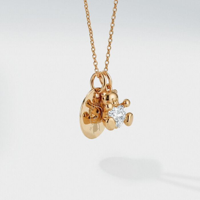 Pendentif personnalisé médaille gravée plaqué or 15 mm et breloque ourson coeur zircon 11 mm - dessin