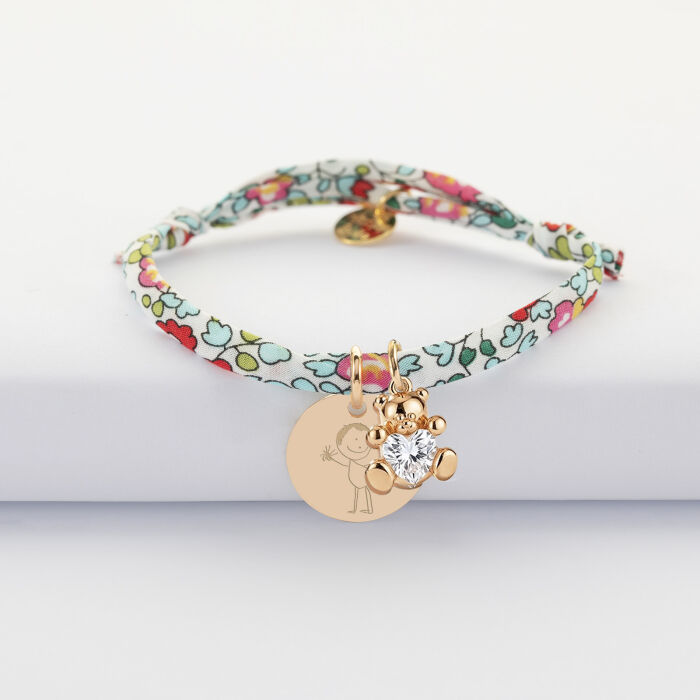 Bracelet enfant Liberty personnalisé médaille gravée plaqué or 15 mm et breloque ourson coeur zircon 11 mm - dessin