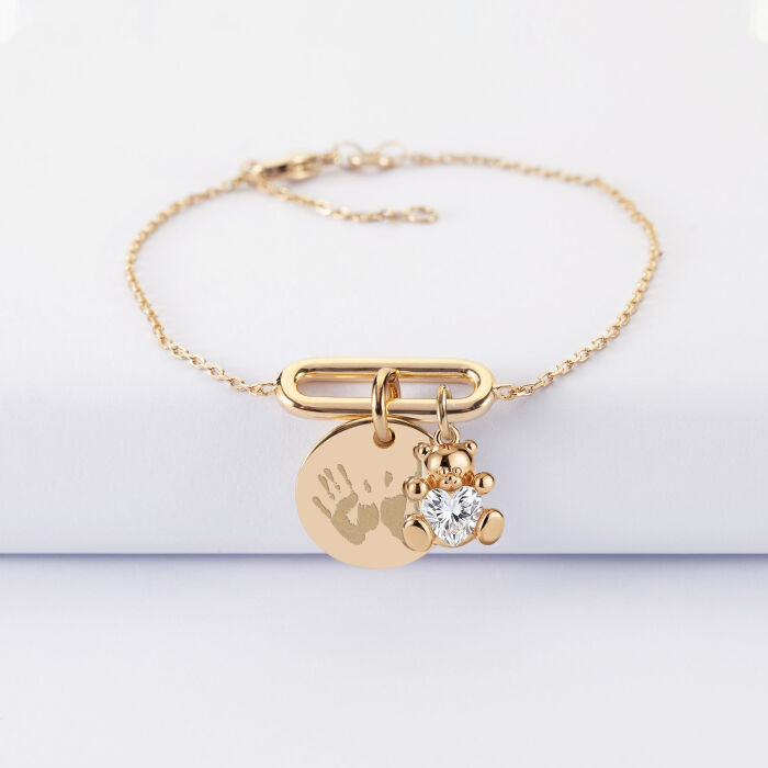 Bracelet chaîne ovale ouvert personnalisé médaille gravée plaqué or 15 mm et breloque ourson coeur zircon 11 mm - empreinte
