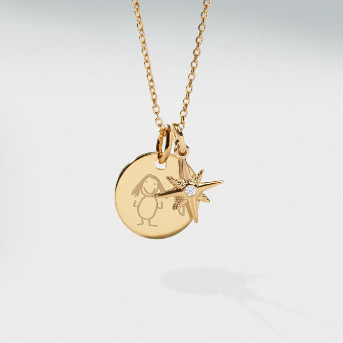 Pendentif personnalisé médaille gravée plaqué or 15 mm et breloque étoile du Nord plaqué or 11 mm - dessin