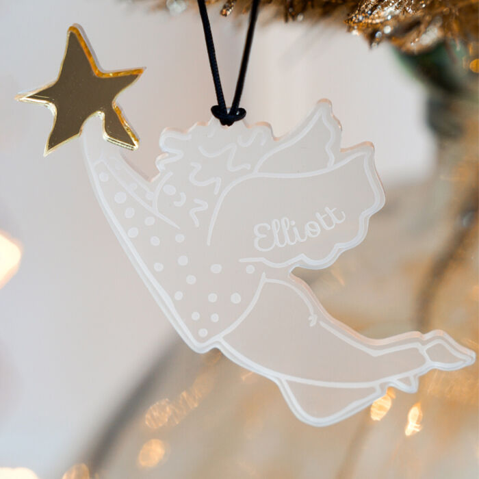 Boule de Noël personnalisée Ange Etoile acrylique givré gravé - HappyBulle x MyLovelyThing - ambiance