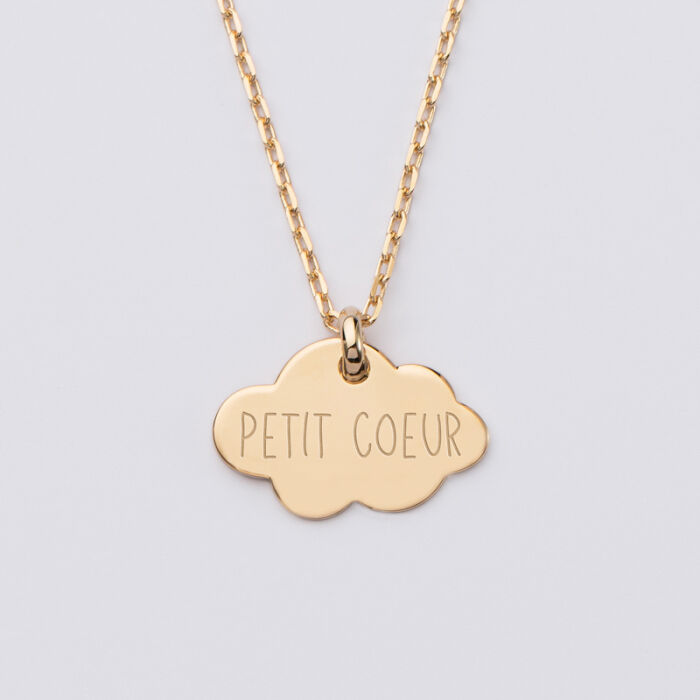 Pendentif enfant personnalisé prénom médaille gravée plaqué or dormeuse nuage 20x14 mm - texte