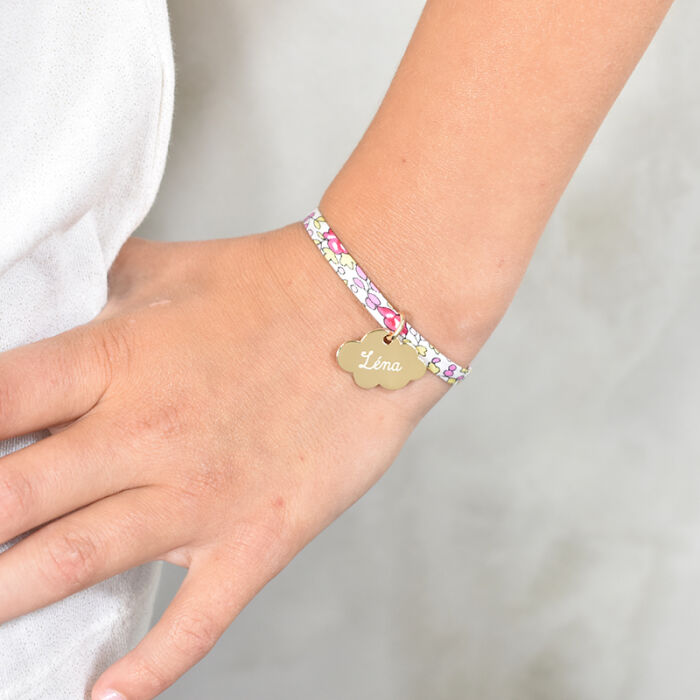 Bracelet enfant Liberty personnalisé prénom médaille gravée plaqué or nuage 20x14 mm