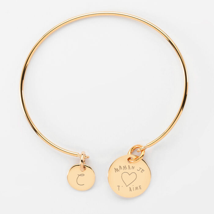 Bracelet personnalisé jonc plaqué or médaille gravée 15 mm et breloque ronde 10 mm - écrits