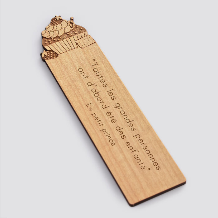 Personalised "Cupcake" engraved wooden bookmark - text