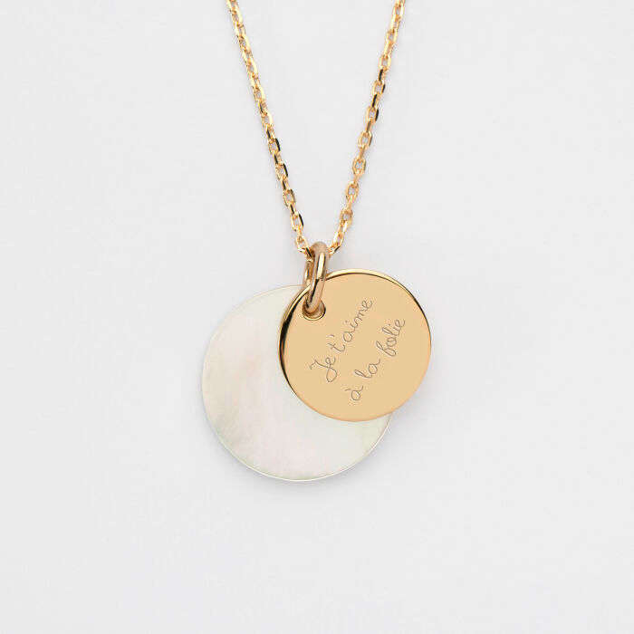 Pendentif personnalisé nacre et médaille gravée plaqué or 15 mm - texte