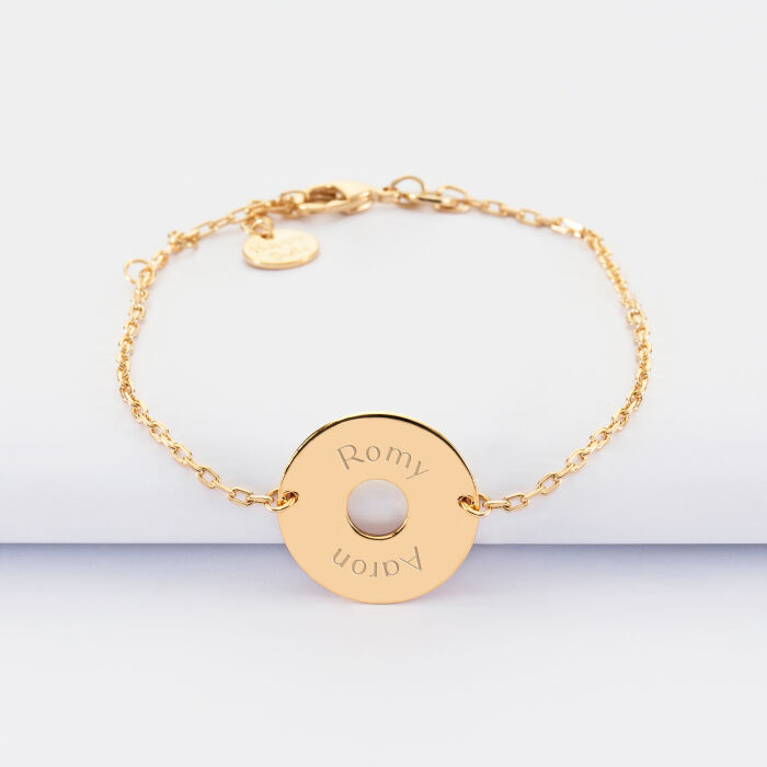 Personalised engraved gold plated 2-hole medallion chain bracelet 18 mm - names