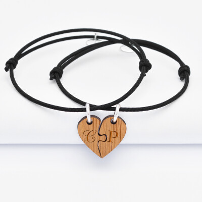 Duo de bracelets personnalisés médailles gravées bois "cœur inséparable" - initiales 1 Duo de bracelets personnalisés médailles gravées bois "cœur inséparable" - initiales 1