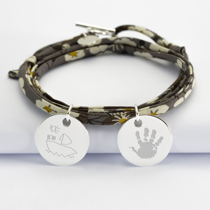 Liberty 3 turn bracelet with 2 personalised engraved silver medallions 19 mm - sketch imprint