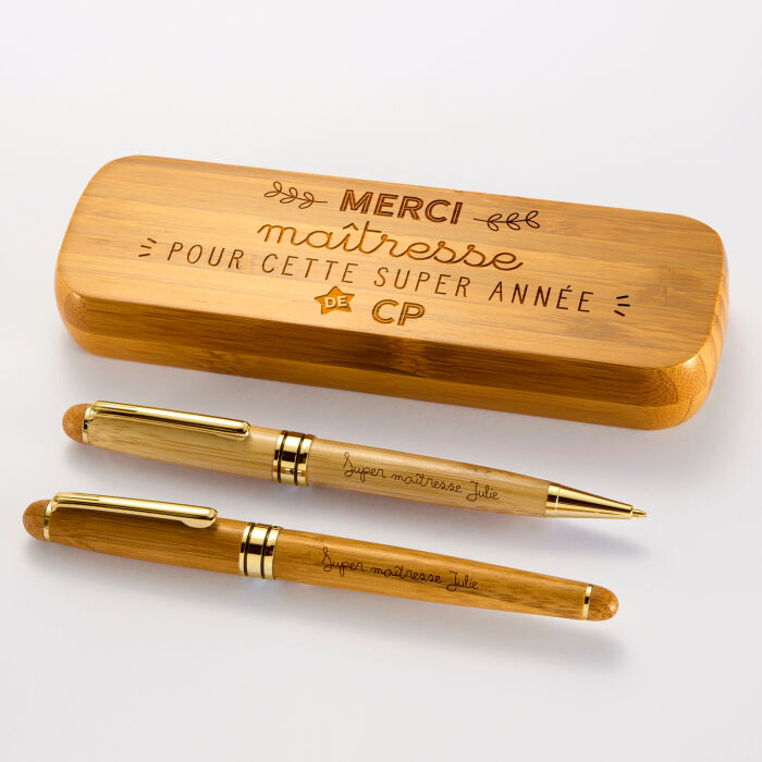 Coffret bambou personnalisé et 2 stylos gravés - Merci Maîtresse - CP