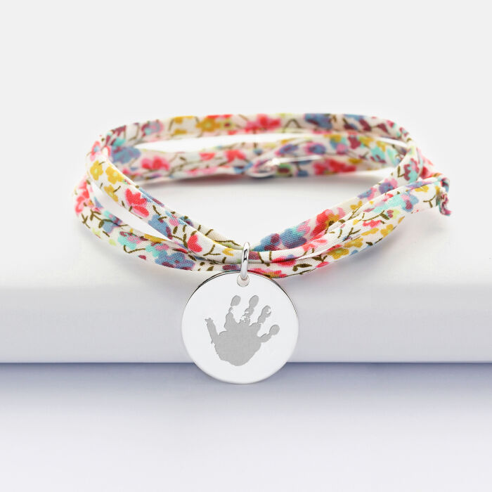 Liberty 3 turn bracelet with personalised engraved silver medallion 19 mm - sketch