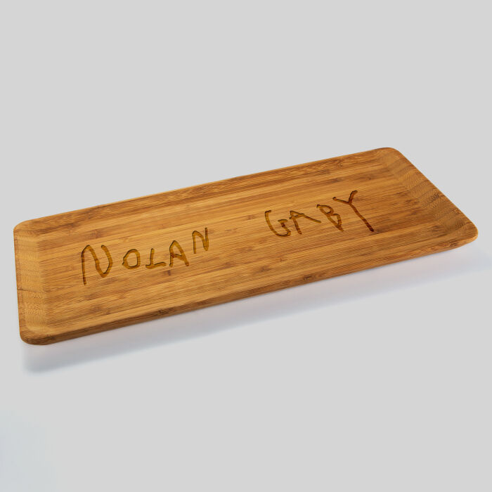 Plateau personnalisé bois gravé 35x16 cm - Nos petits imparfaits prénom manuscrit