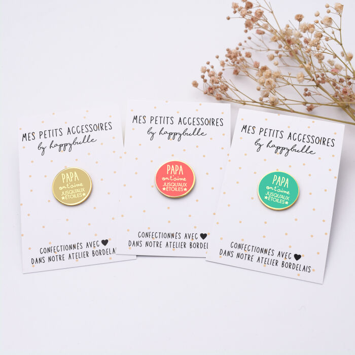 Pin's Papa on t'aime jusqu'aux étoiles  - coloris aléatoire - Pin's ambiance pastel