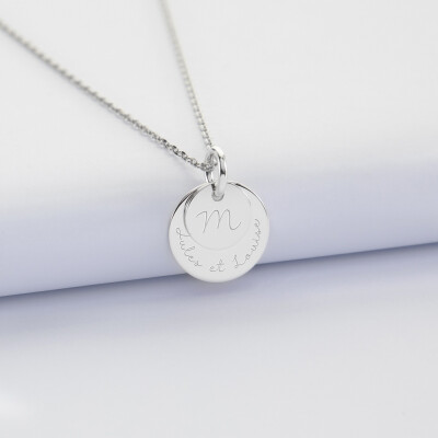 Pendentif personnalisé double médailles gravées argent 10 mm et 15 mm prénoms 3
