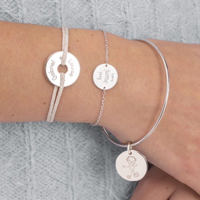 Bracelet chaine Maman personnalisé médaille gravée argent 2 trous 15 mm - porté