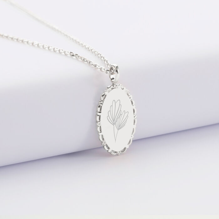 Pendentif personnalisé médaille vintage ovale dentelée gravée argent 20x13 mm - illusatrtion