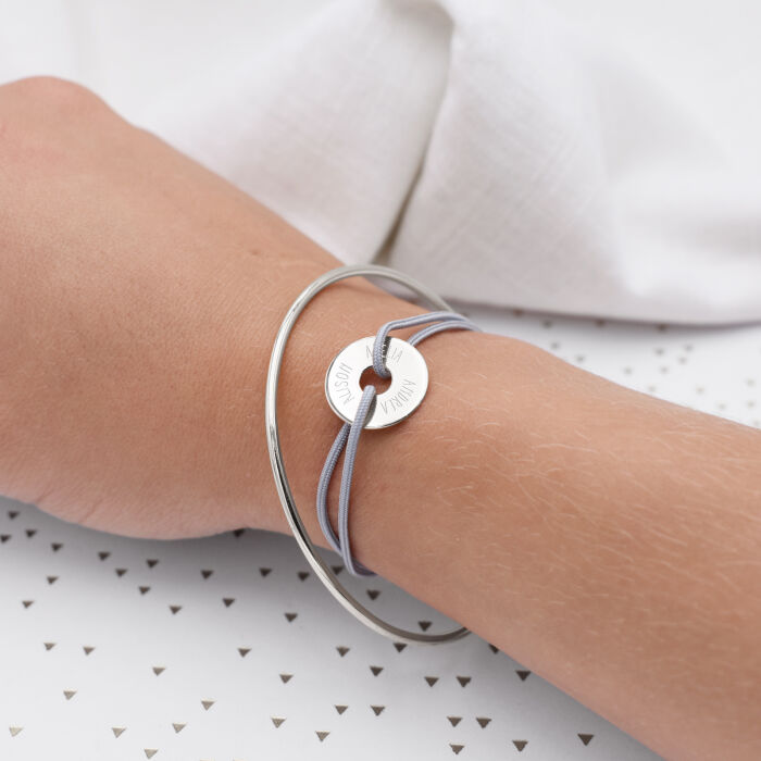 Personalised engraved silver target medallion bracelet 16mm - names 1