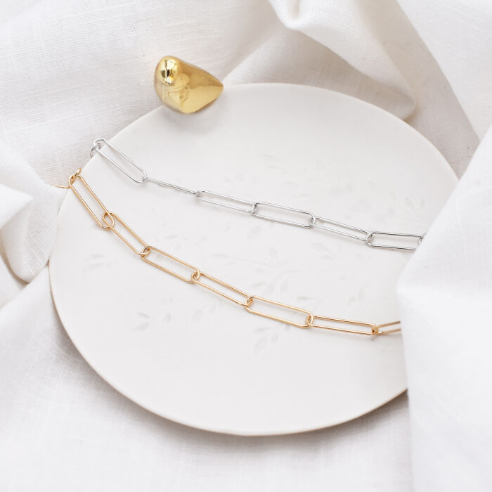 Chaîne grande maille argent ambiance