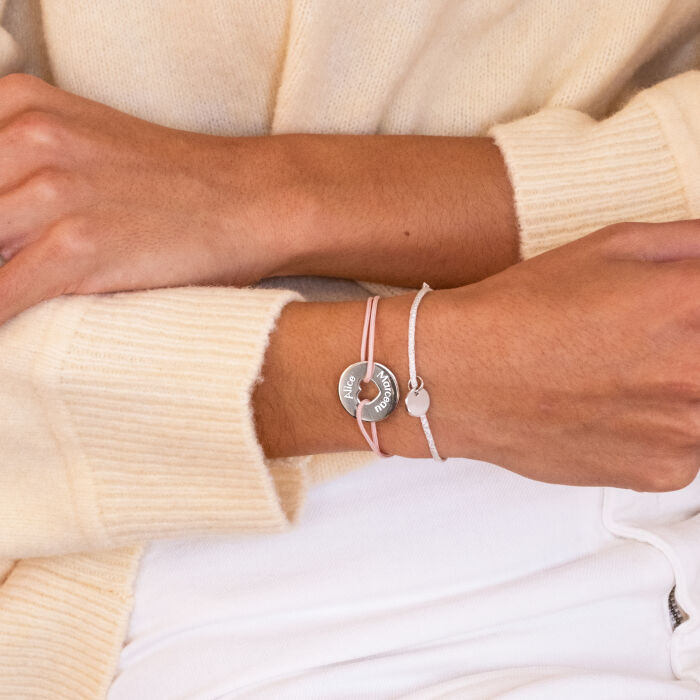 Personalised engraved silver target heart medallion bracelet 21 mm - text 1