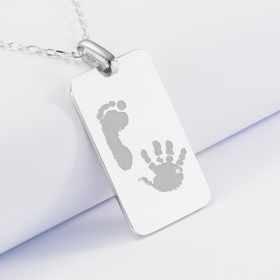 Personalised gents engraved silver medallion pendant 20x32mm imprints Personalised gents engraved silver medallion pendant 20x32mm imprints