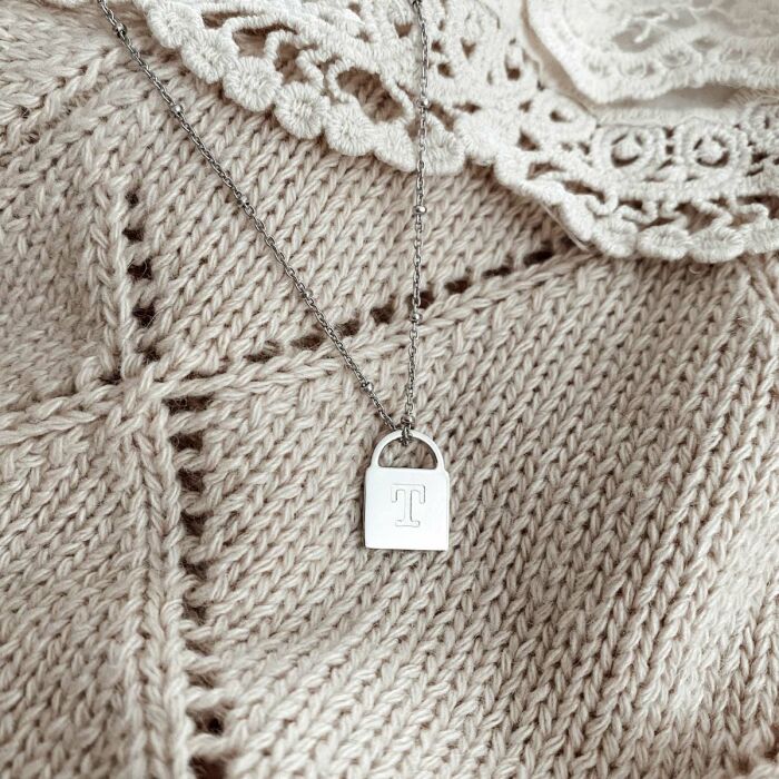 Pendentif personnalisé médaille gravée argent cadenas 15x11mm - lettre T