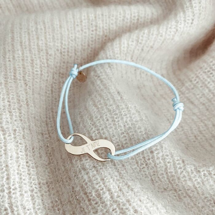 Bracelet infini personnalisé médaille gravée plaqué or 23x10mm - texte