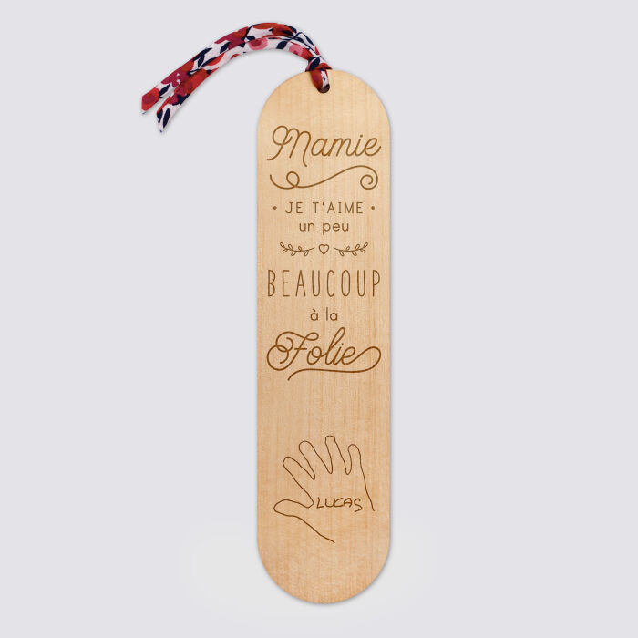 Marque page personnalisé bois gravé avec cordon liberty - édition spéciale "Mamie je t'aime" - main
