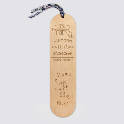 Marque page personnalisé bois gravé avec cordon liberty - édition spéciale "Bonne lecture mamie" - dessin