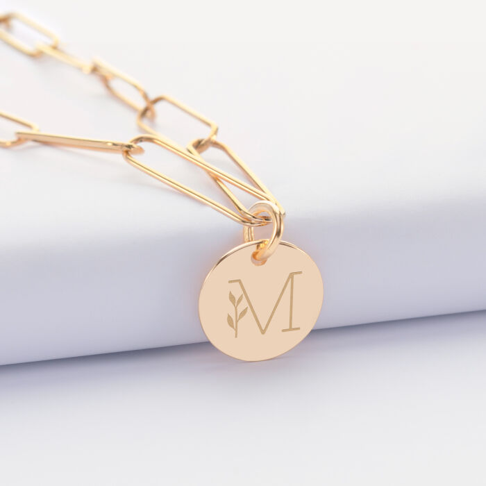 Collier personnalisé grandes mailles médaille gravée plaqué or 15 mm - illustration