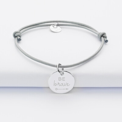 Bracelet personnalisé médaille gravée argent dormeuse 15mm - édition spéciale "Citations" - illustration