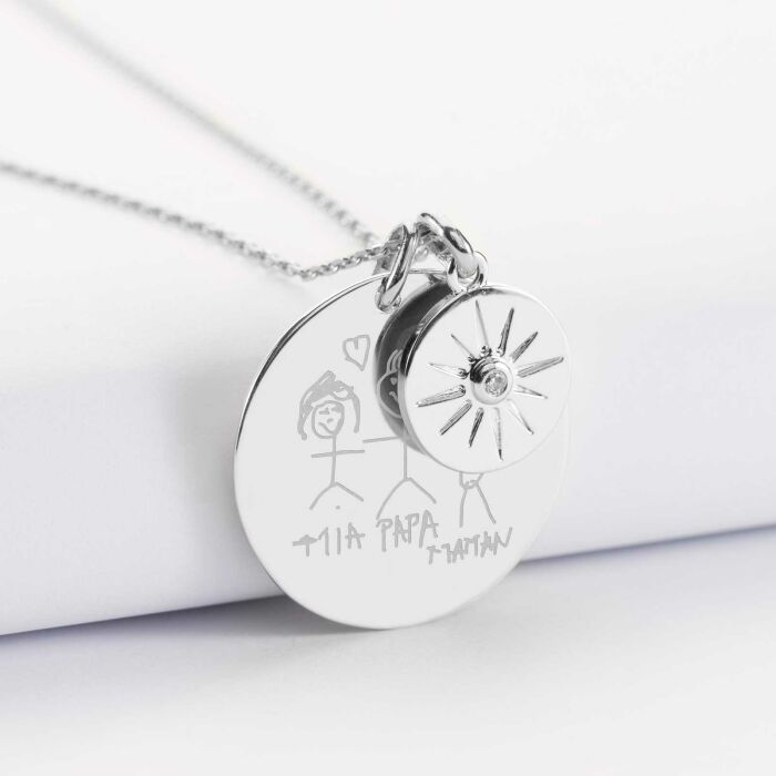 Pendentif personnalisé médaille gravée argent 27 mm et breloque soleil scintillant 14 mm dessin