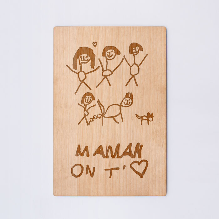 Cadre personnalisé bois gravé 15x10 cm avec support - format portrait dessin