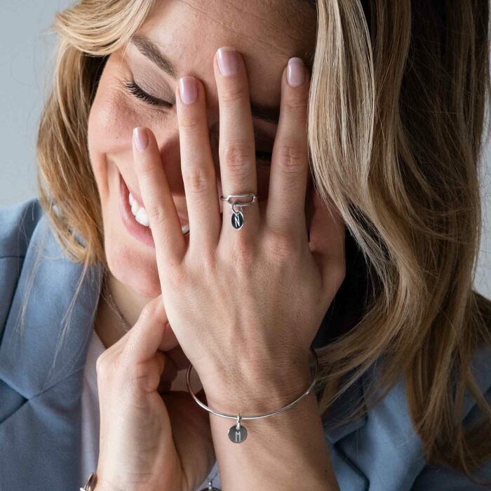 Bague ovale ouverte argent personnalisée médaille gravée 10 mm - initiale N