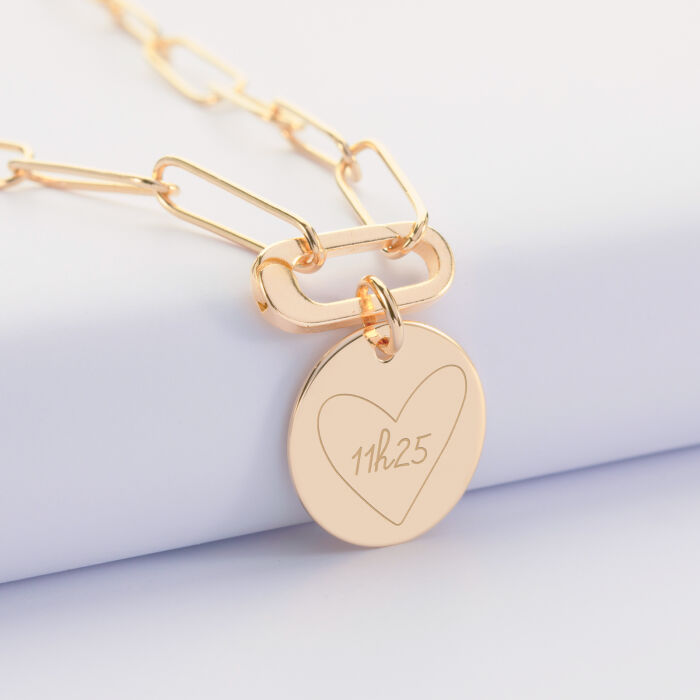 Collier personnalisé grandes mailles mousqueton médaille gravée plaqué or 19 mm - HappyBulle x Mon petit Léon - 11h25